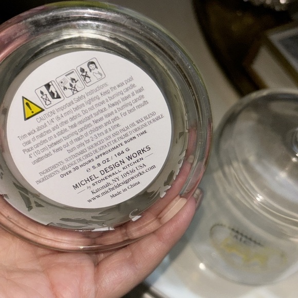 Michel Design Works Candle (NEW) - Picture 7 of 7